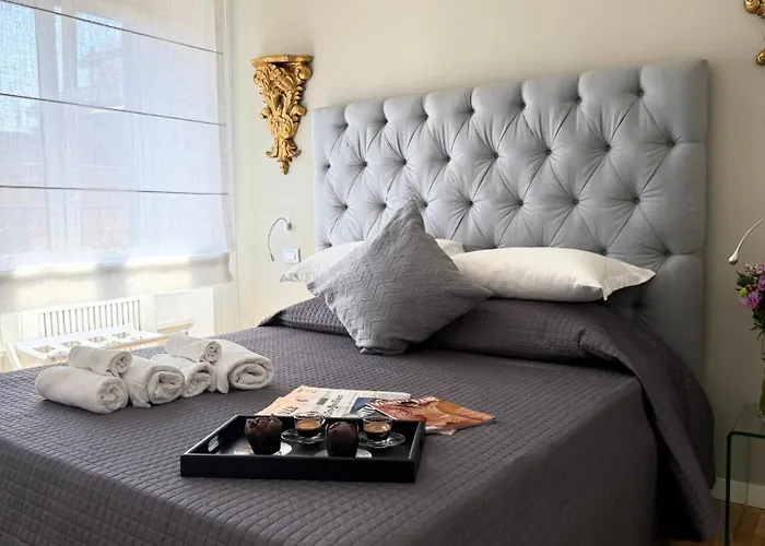 Appartement Colosseum Boutique - Elegant Design 300mt From The Colosseum Rome